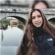 Me gustaría ayudar a los más pequeños , o jóvenes de la ESO en asignaturas como biología, naturales o repaso. Estudio enfermería